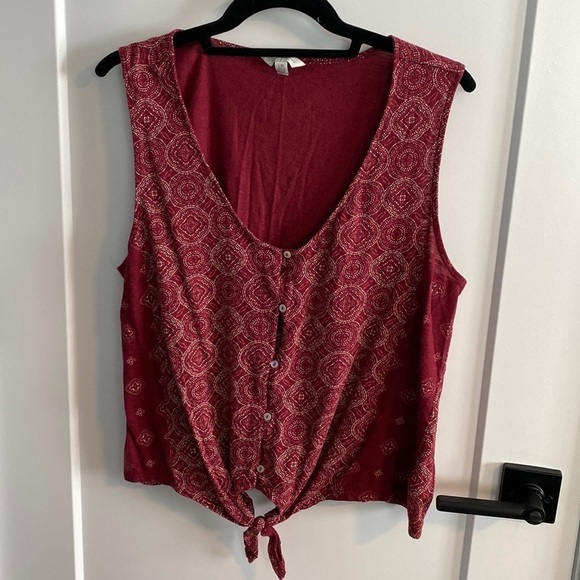 Lucky Brand Hankie Tie Front Top - Picture 1 of 9